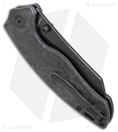 Kizer Azo Towser K Liner Lock Knife Black FatCarbon (3.5" Black ELMAX) Kizer Azo Towser K Liner Lock Knife Black FatCarbon (3.5" Black ELMAX) -Blade HQ Store Kizer Azo Towser K LL Black Fat Carbon Blue Black SW BHQ 175941 jr0 side